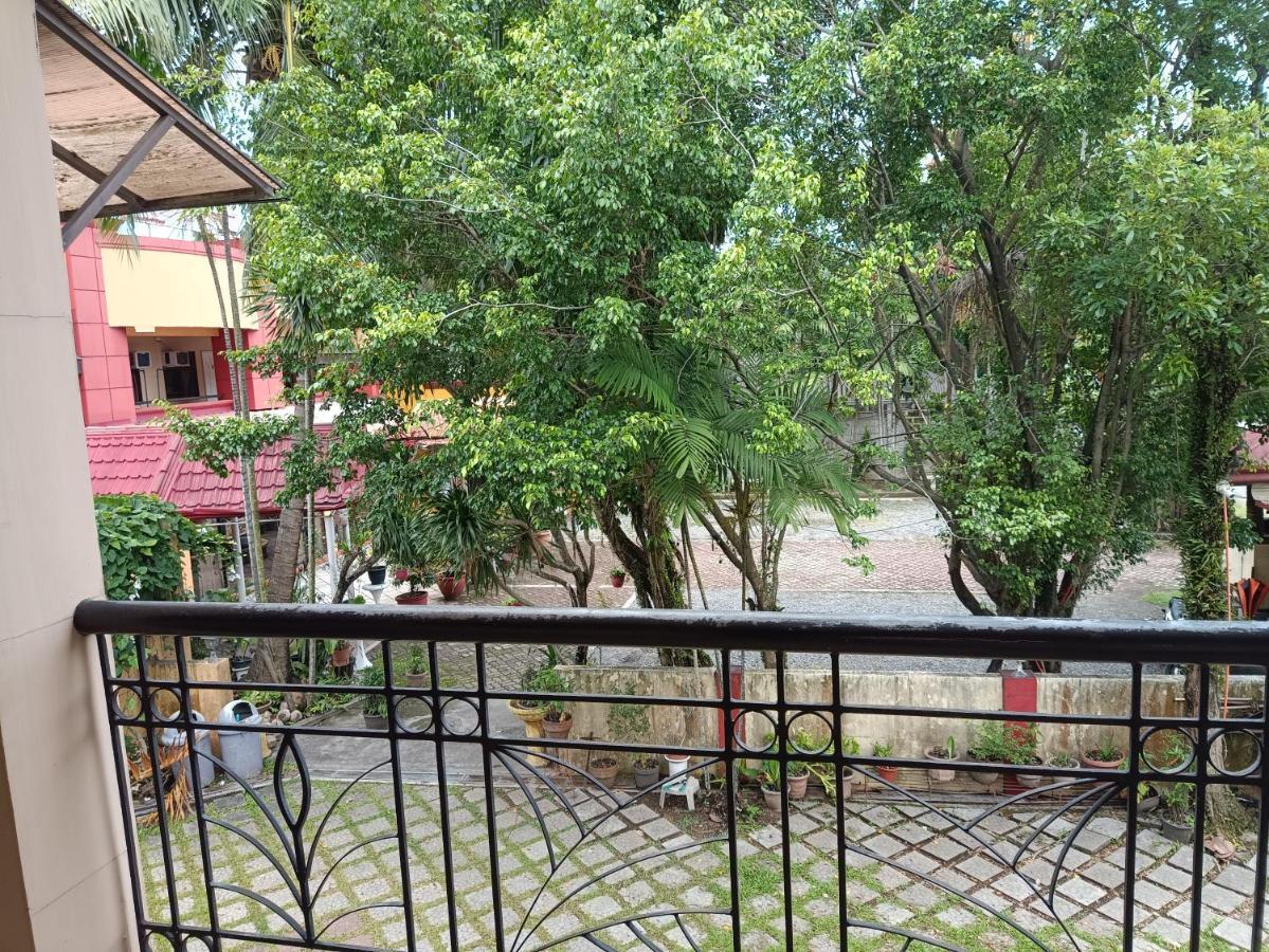 Golden Belle Apartelle And Suites Davao Ngoại thất bức ảnh