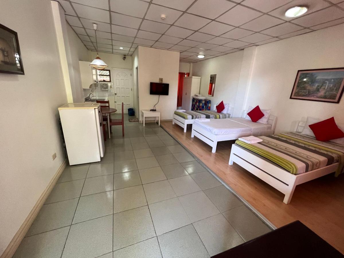 Golden Belle Apartelle And Suites Davao Ngoại thất bức ảnh